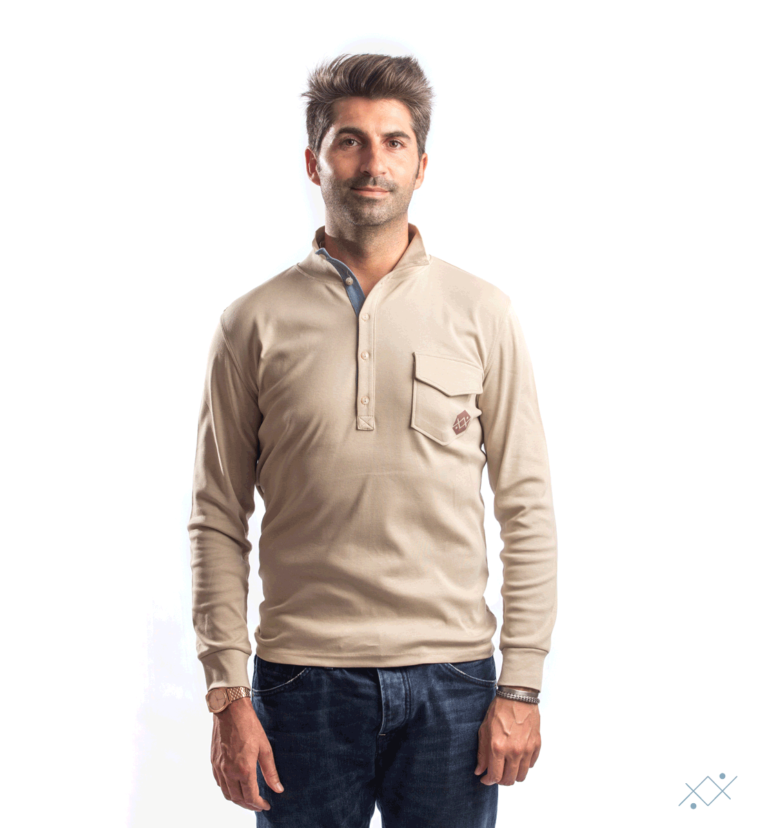 Men´s Long sleeve with chest opening 5 buttons - detail